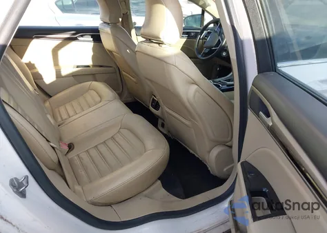 2016 Ford Fusion Se z USA, uszkodzony, nr VIN 3FA6P0HD7GR354708